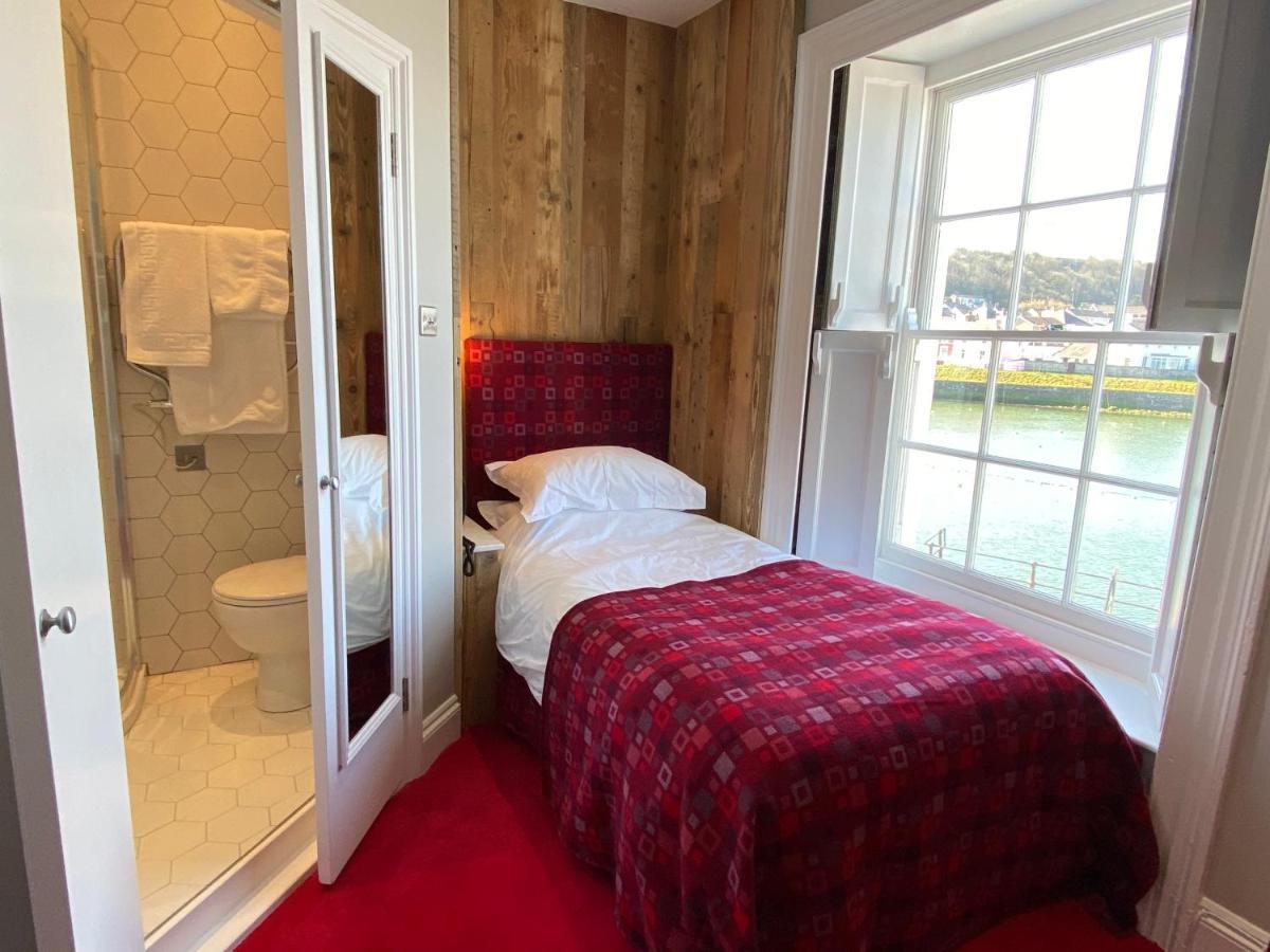 Harbourmaster Hotel Aberaeron Exterior foto