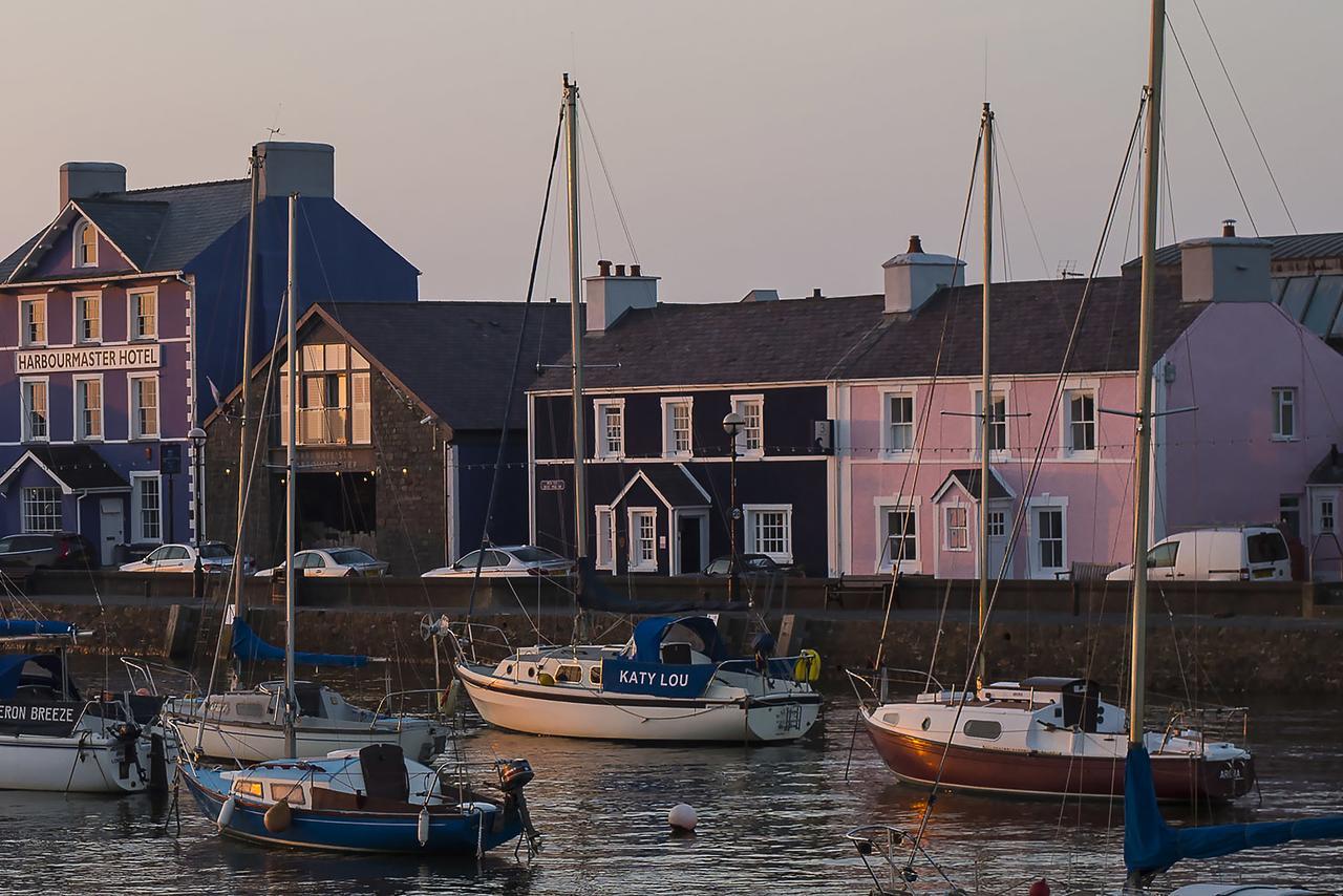 Harbourmaster Hotel Aberaeron Exterior foto